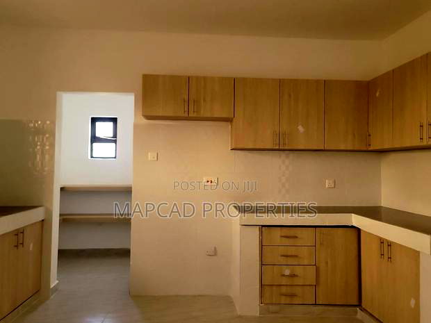 3bdrm Bungalow in Thorngrove, Kitengela for sale