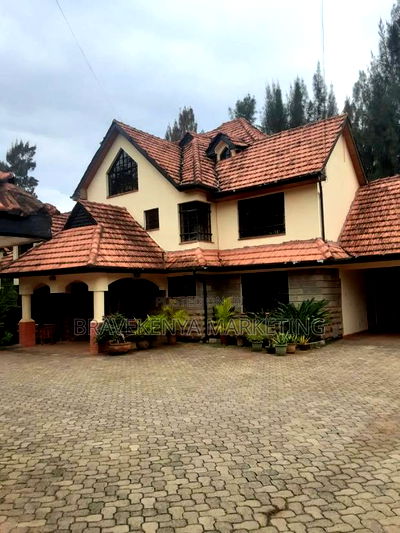 5bdrm Mansion in Mimosa, Runda for sale - Image 1