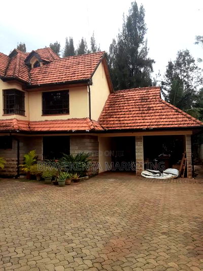 5bdrm Mansion in Mimosa, Runda for sale - Image 2