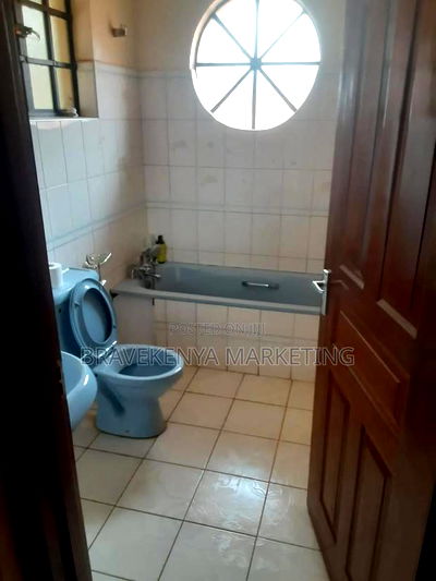 5bdrm Mansion in Mimosa, Runda for sale - Image 12