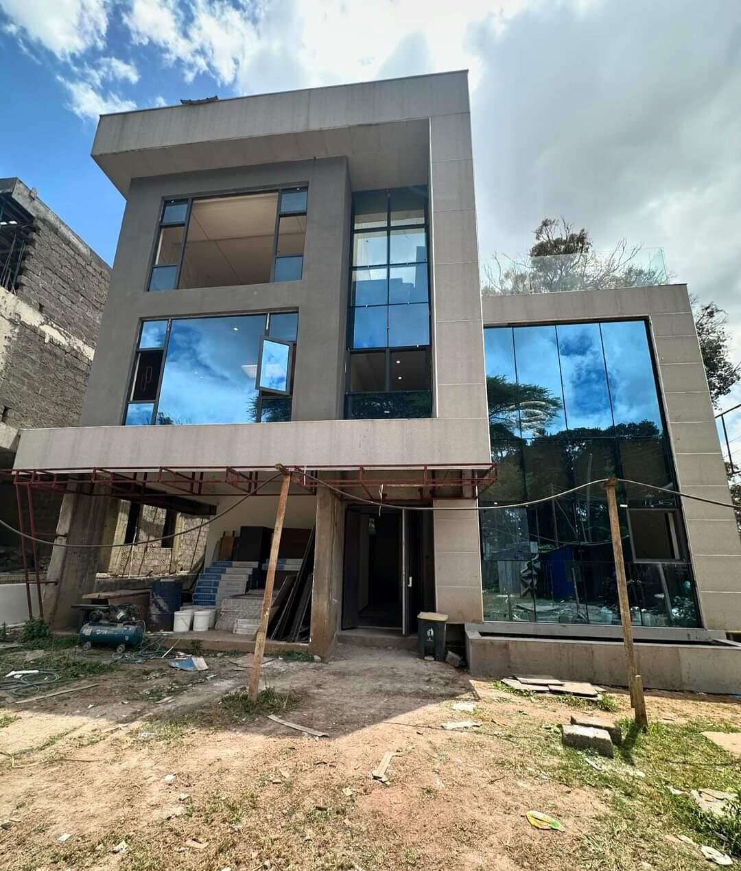 5-Ensuite Townhouse with Home Automation & Fitness - Lavington
