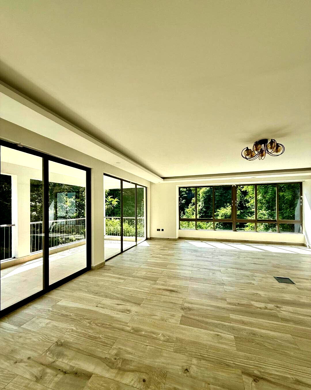 Triple-Height Entrance Townhouse with Pool & Study – Karen
