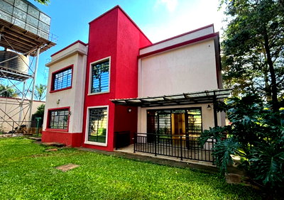 4BR Villa with Garden & Parking at KSh 320K