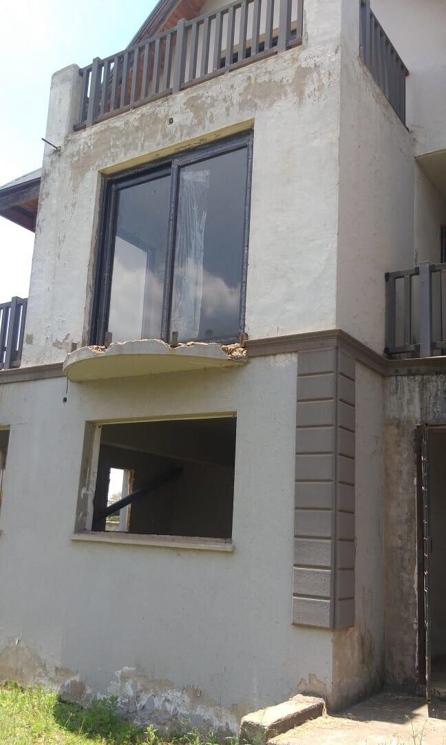 Unfinished 5-Bed Townhouse on Half-Acre – Karen Plains