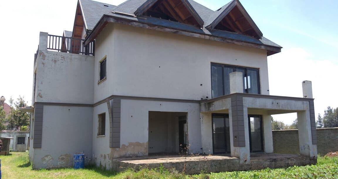 Unfinished 5-Bed Townhouse on Half-Acre – Karen Plains