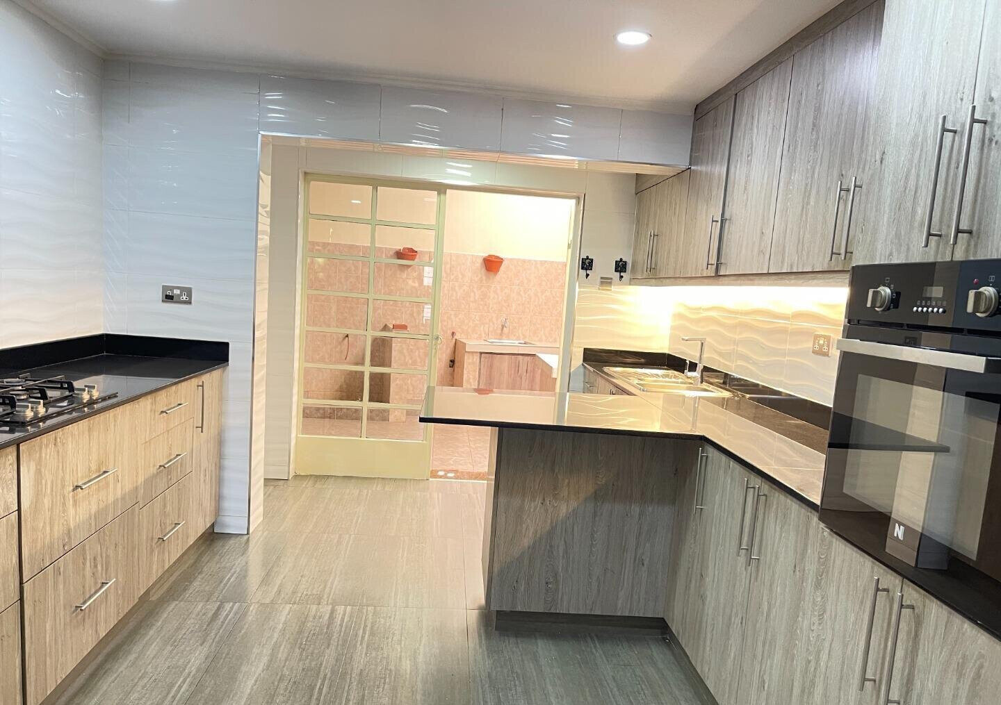 Fully Renovated 4BR Maisonette with Office & Inverter - Westlands