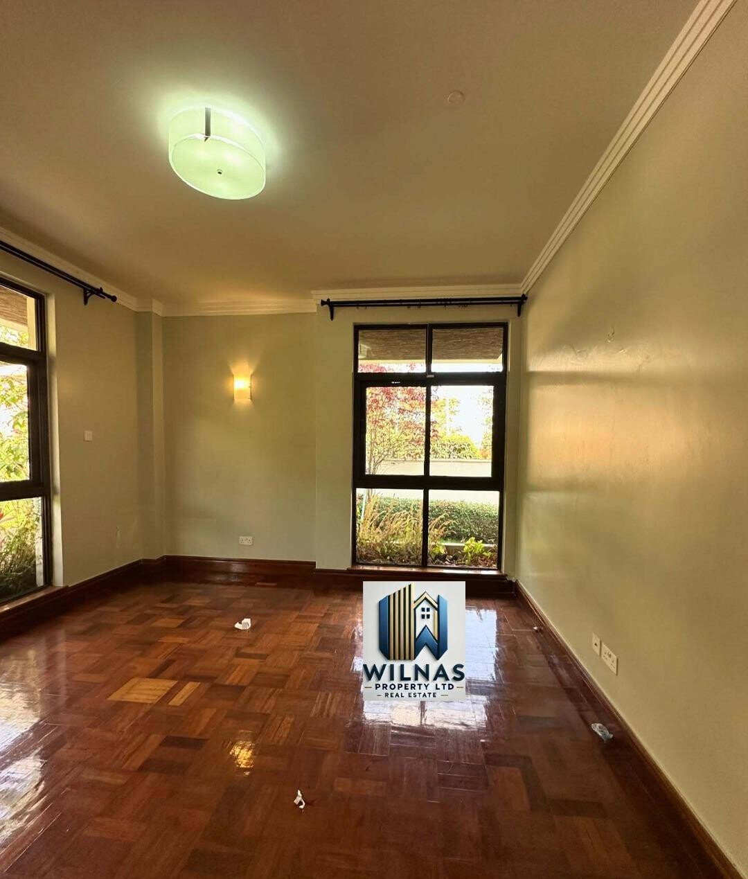 5-Ensuite Villa on Half-Acre with DSQ & Pool Access – Karen