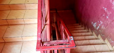 10bdrm Block of Flats in Juniorate for Sale - Image 9