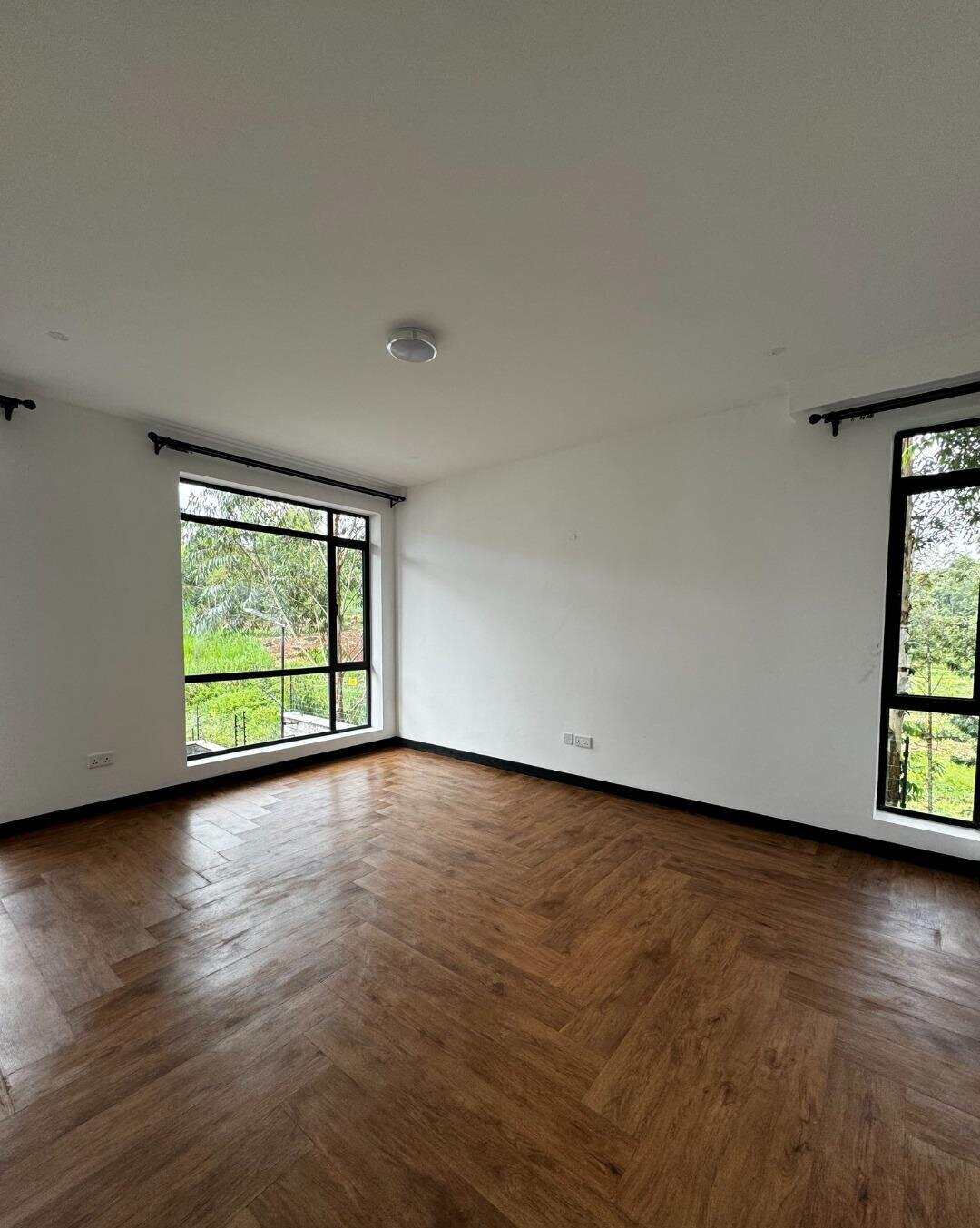 Phase Two 4BR Townhouse with Timeless Architecture - Kitisuru