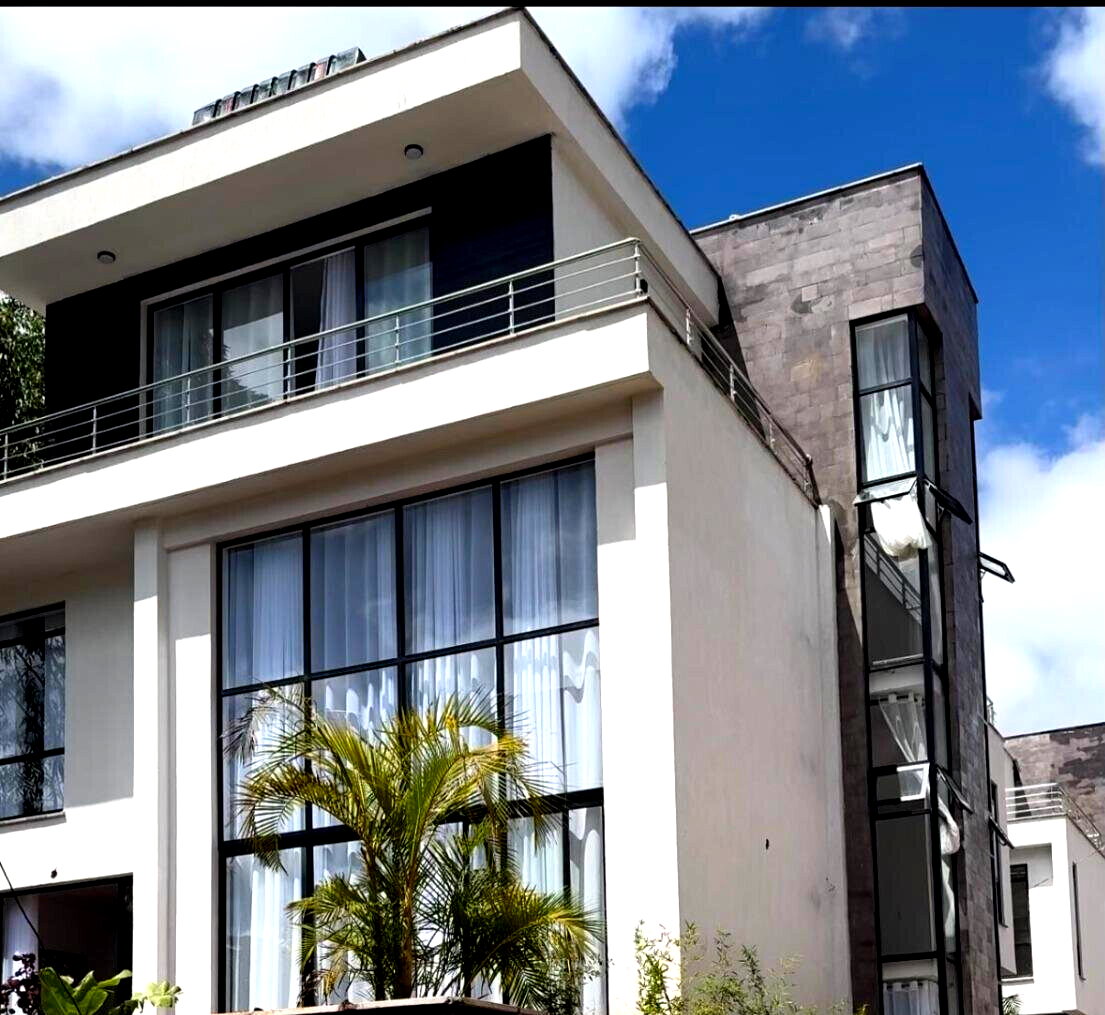 Phase Two 4BR Townhouse with Timeless Architecture - Kitisuru