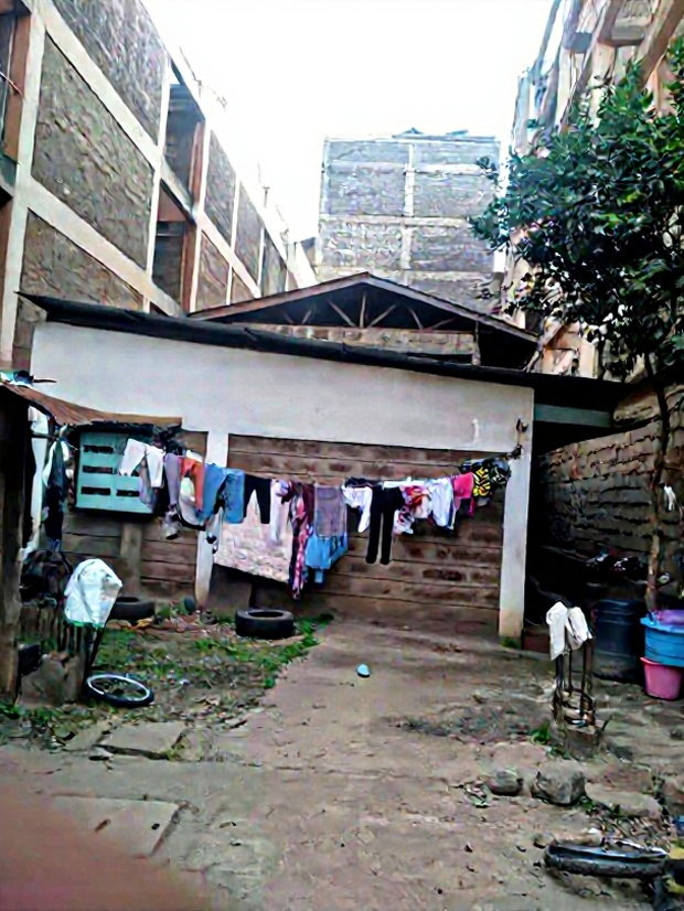 40 by 120 Plot at Roysambu