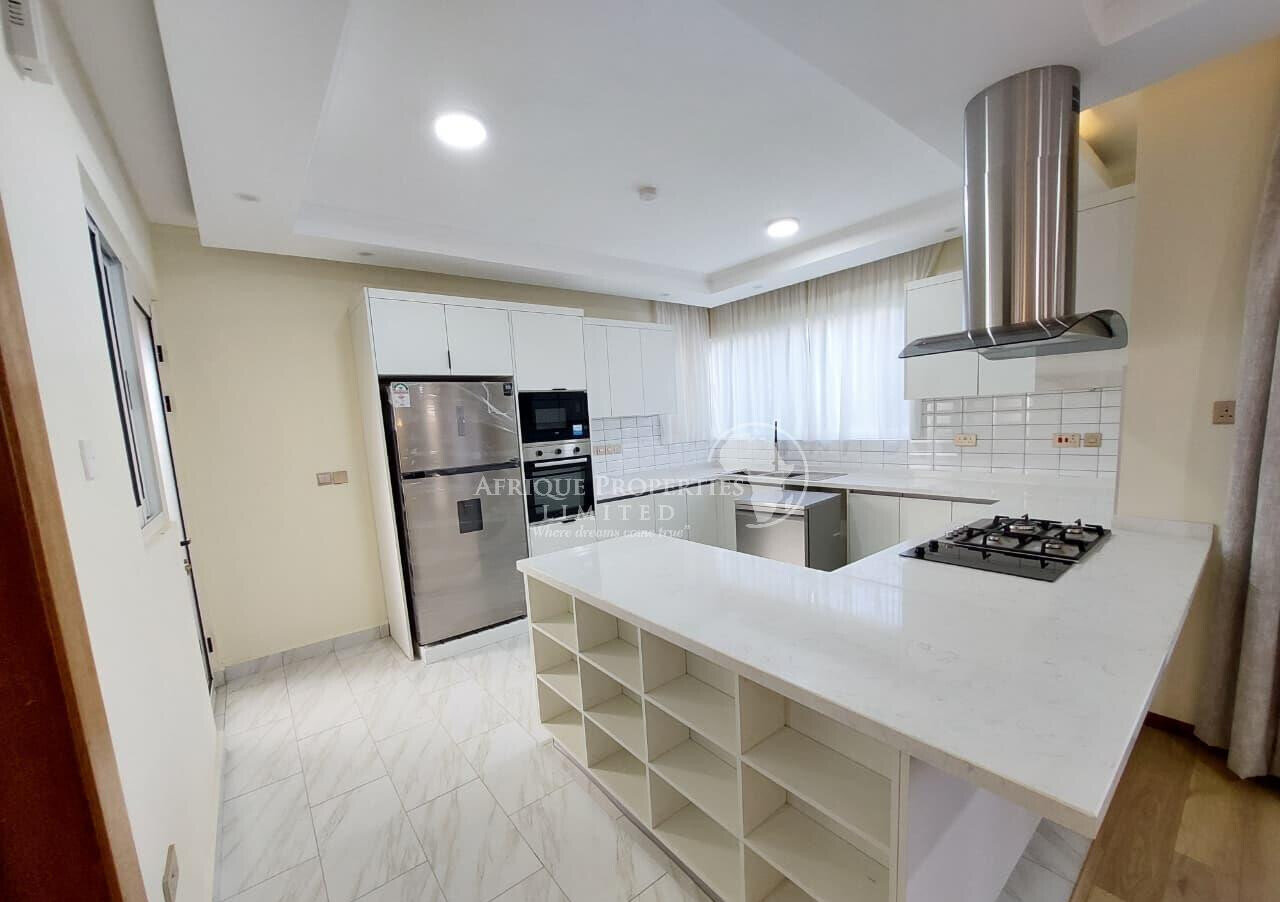 Luxury 4BR Villa in Secure Estate