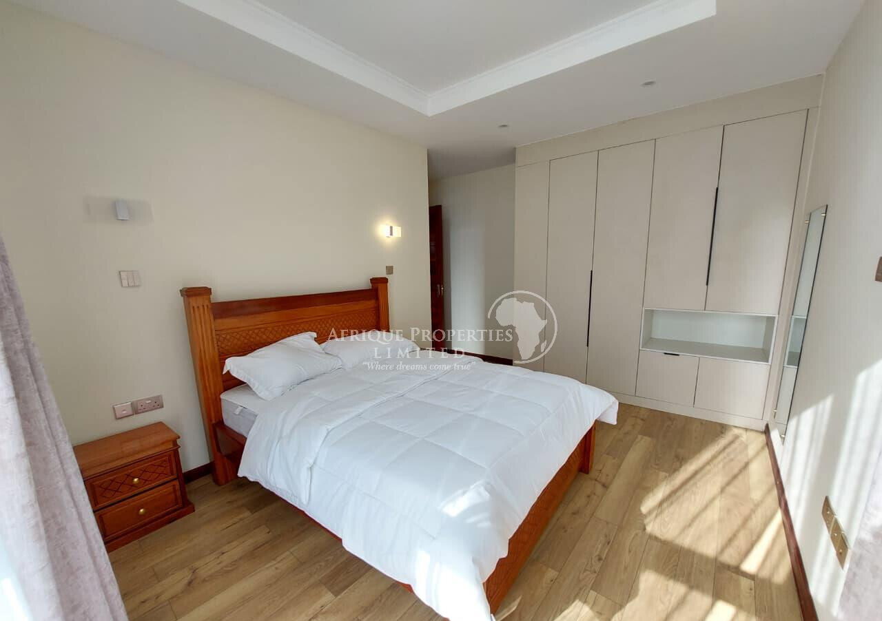 Luxury 4BR Villa in Secure Estate