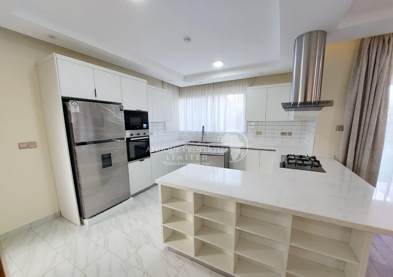 Luxury 4BR Villa in Secure Estate