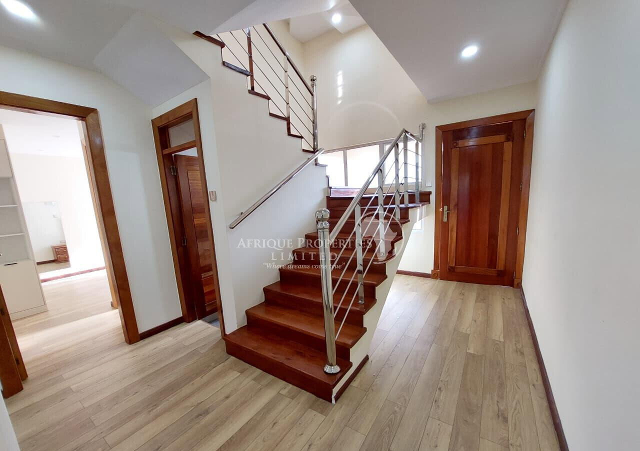 Luxury 4BR Villa in Secure Estate