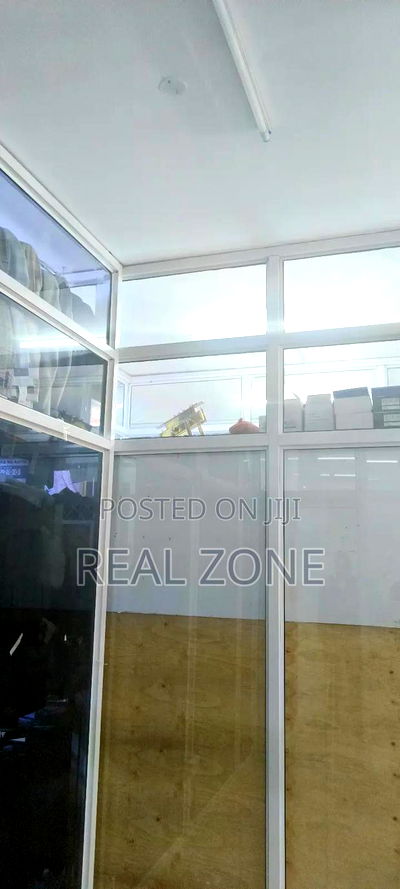 Westlands Shop to Let Ideal for Boutique - Image 3