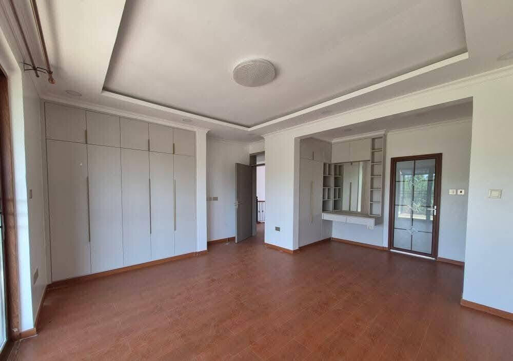 4BR Luxury Home with Steam Bath & Solar - Migaa Golf Estate