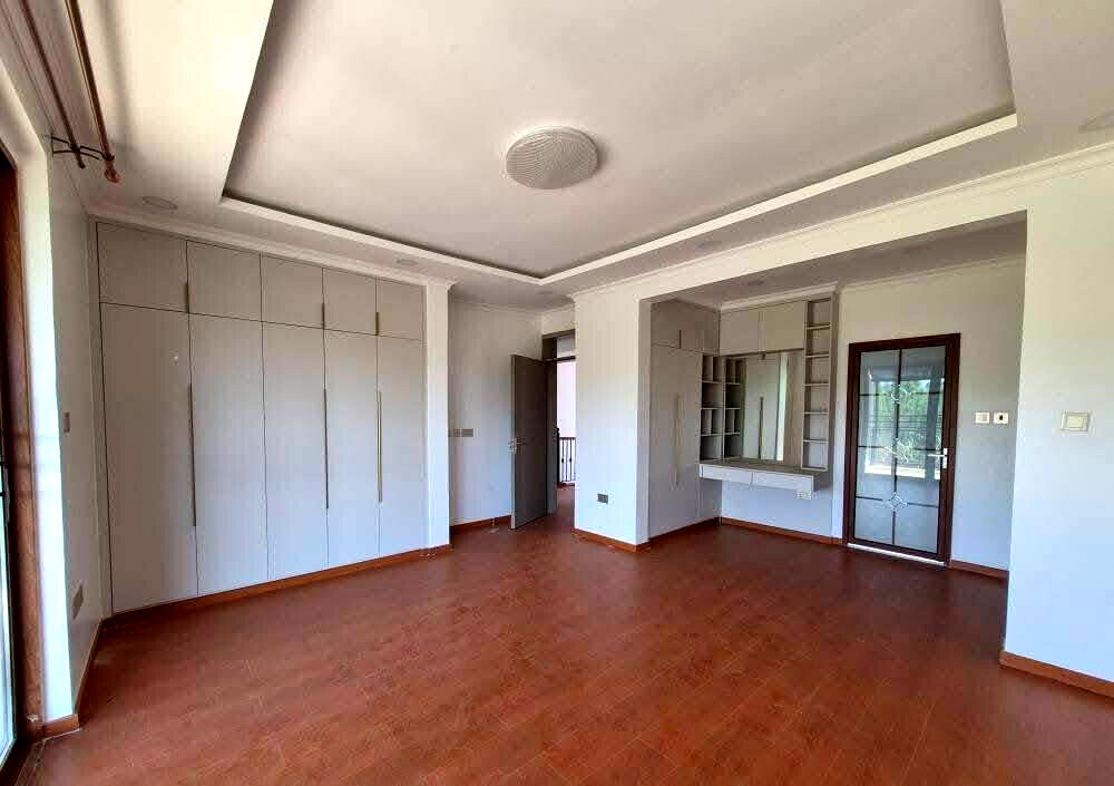 4BR Luxury Home with Steam Bath & Solar - Migaa Golf Estate