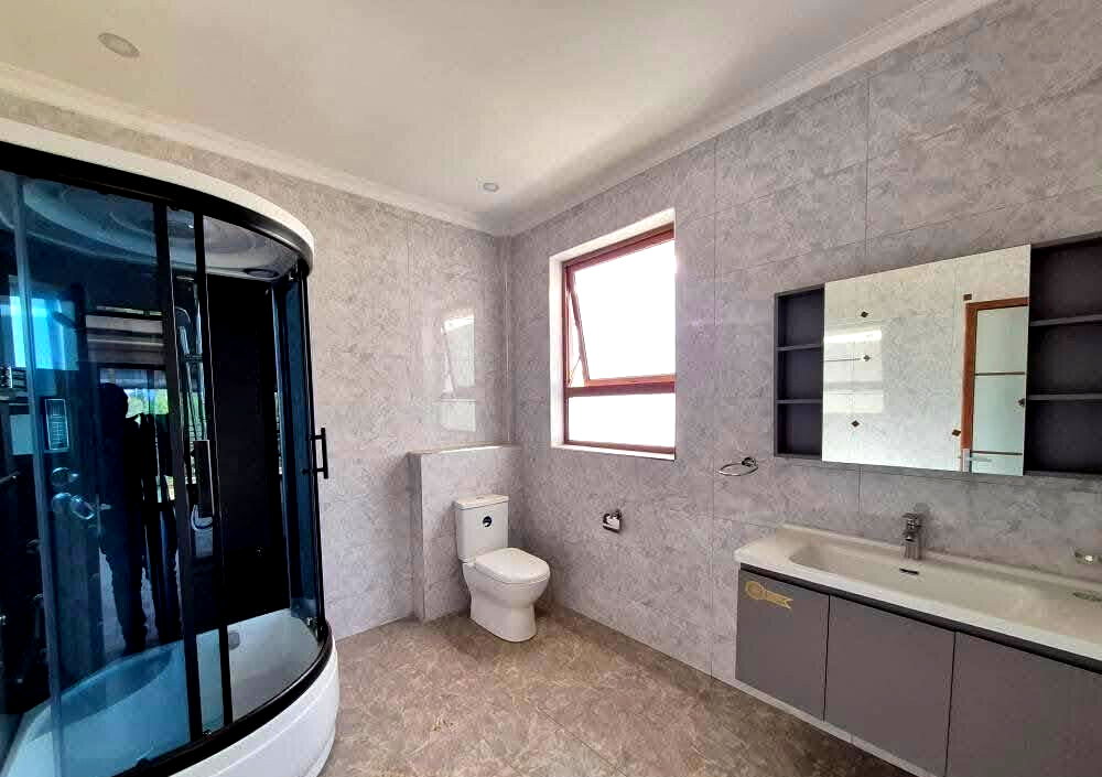 4BR Luxury Home with Steam Bath & Solar - Migaa Golf Estate
