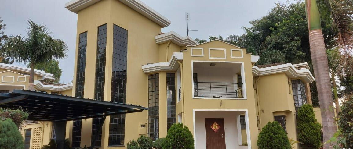 5-Ensuite Townhouse with DSQ in Upper Lavington - 90M