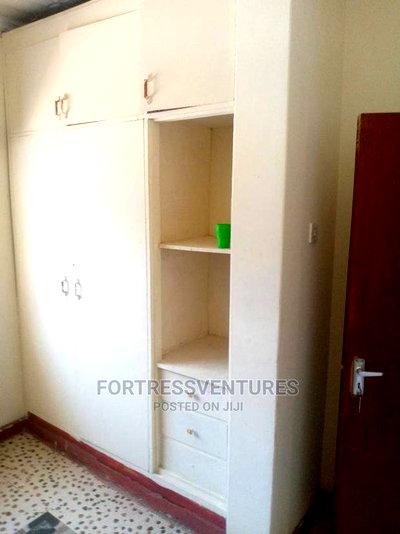 4bdrm Maisonette in Section 58 for sale - Image 4