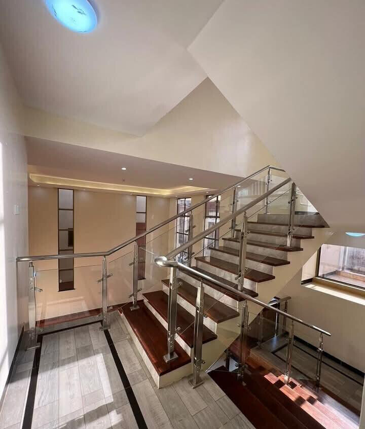 5-Ensuite Townhouse with DSQ & Pet-Friendly Gated Community - Lavington