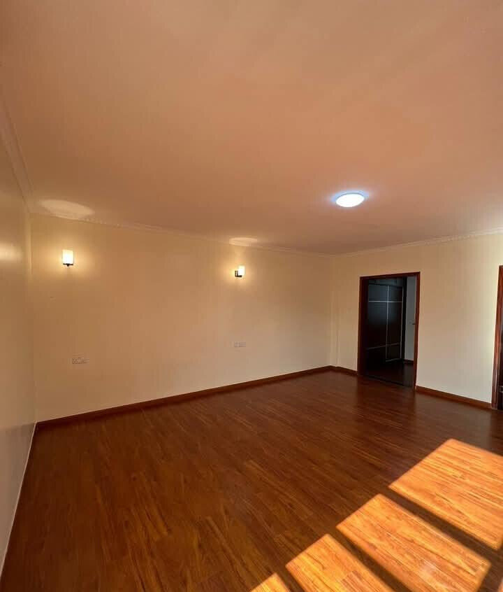 5-Ensuite Townhouse with DSQ & Pet-Friendly Gated Community - Lavington