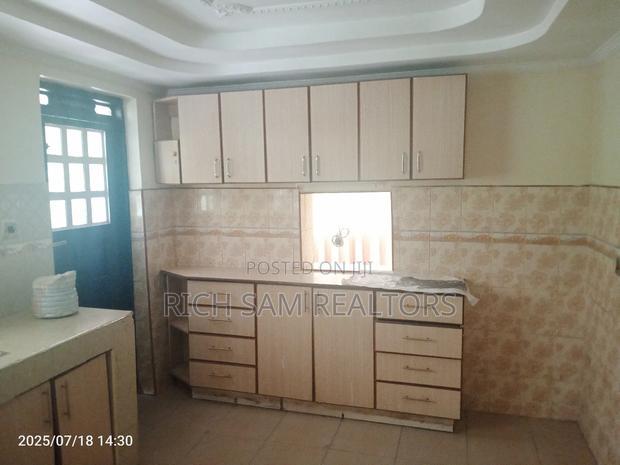 8bdrm Mansion in Lower Milimani for rent