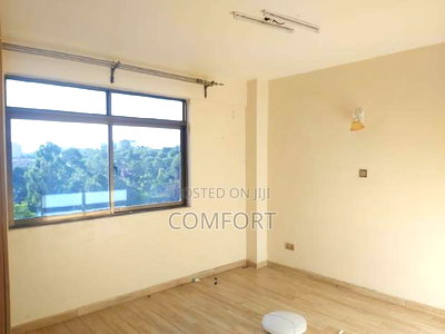 3bdrm Apartment in Kilimani for sale - Image 8