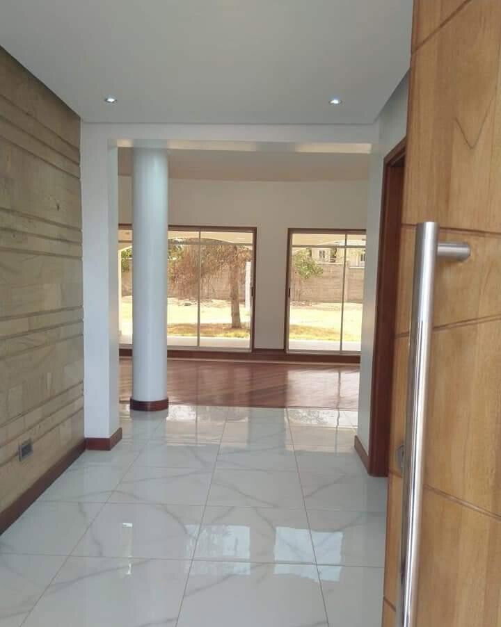 5-Ensuite Townhouse with Optional Pool & DSQ – Karen