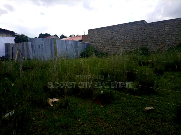 1/8 Plot Akesha Nairobi Road With Title