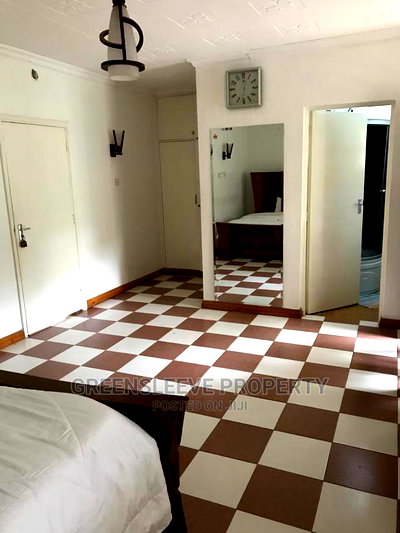 6bdrm Maisonette in Karen for rent - Image 8