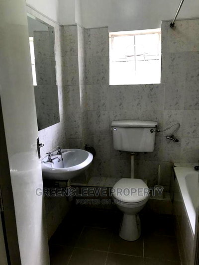 6bdrm Maisonette in Karen for rent - Image 4