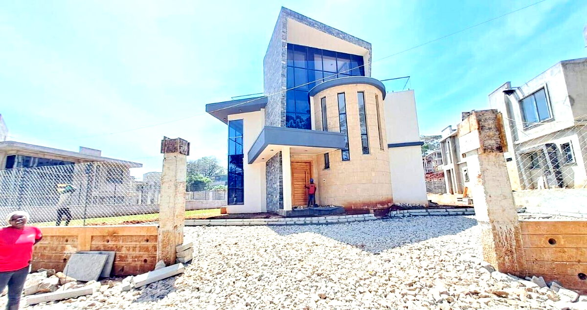 Super-Premium 4BR Villa with Clubhouse - Loresho