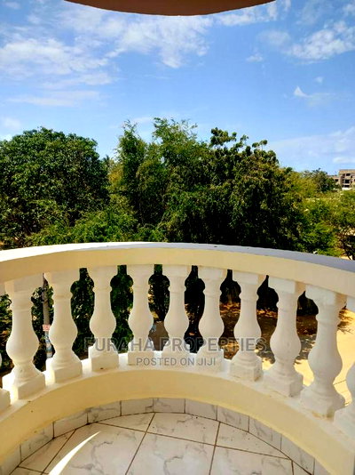 3bdrm Apartment in Mtwapa for Sale - Image 1