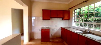 3bdrm Maisonette in Kenyatta Road for sale - Image 5