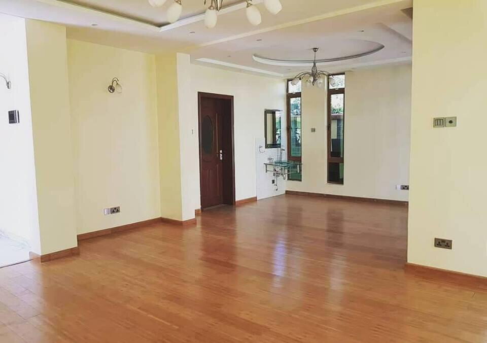 5-Ensuite Villa with Jacuzzi & Backup Generator - Lavington