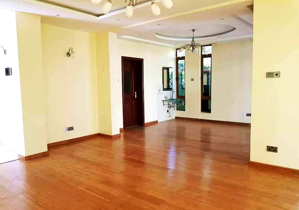 5-Ensuite Villa with Jacuzzi & Backup Generator - Lavington