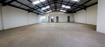 Godown to Let 4000sqftin Baba Ndogo - Image 3