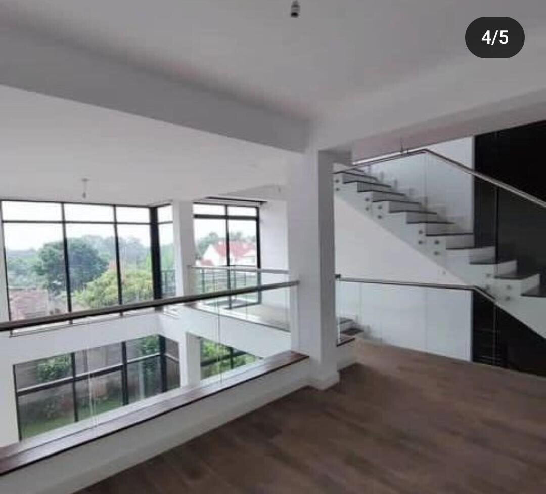 4BR Townhouse with Pool, Gym & Kids Play Area - Loresho