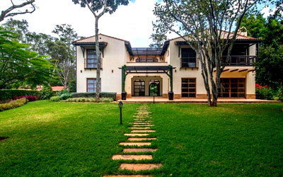1/8 Acre 5BR Haven at KSh 550K