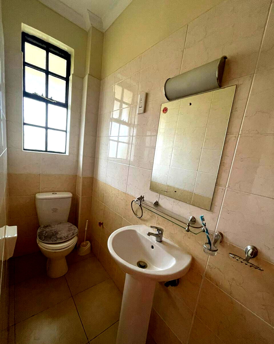 4-Ensuite Townhouse in Gated Estate with DSQ - Loresho