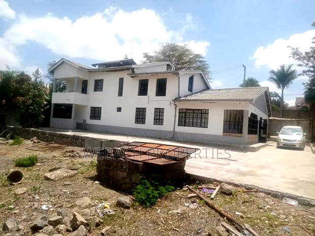 4bdrm Mansion in Senior Staff, Athi River for sale