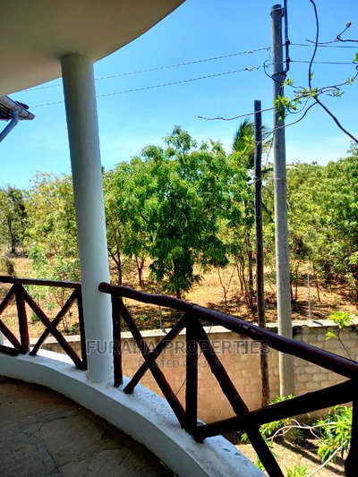 3bdrm Maisonette in Diani Beach, Ukunda for Sale - Image 8