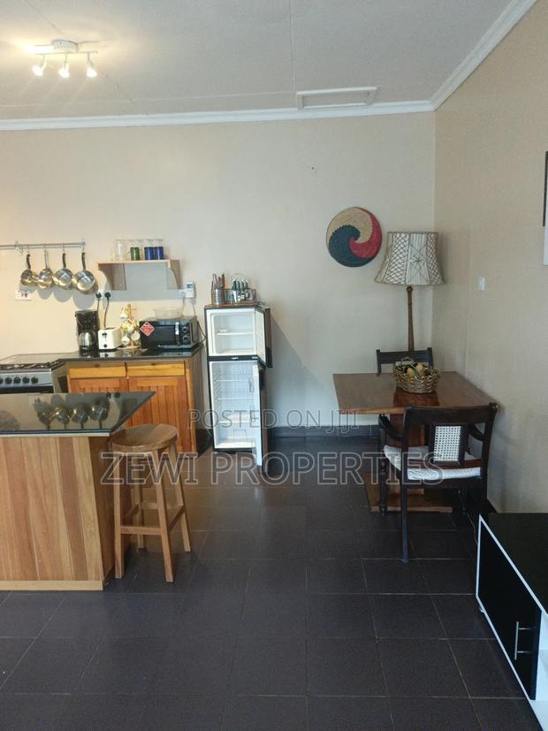 Furnished 1bdrm Room &amp; Parlour in Miotoni, Karen for rent