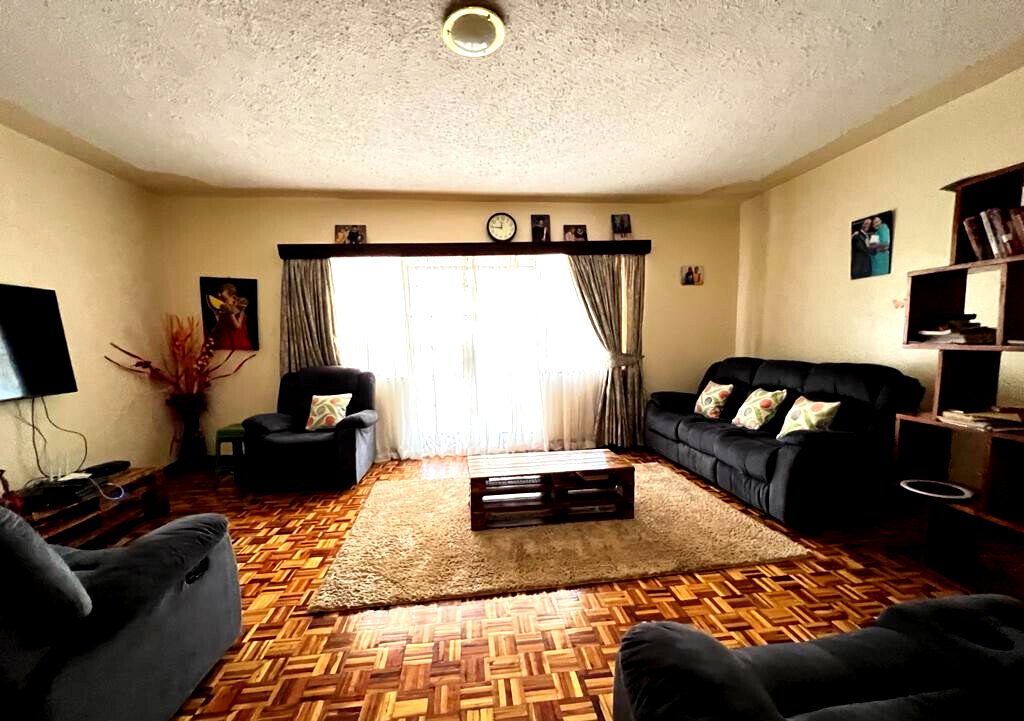 5BR Townhouse with DSQ & 10,000L Water - Kileleshwa