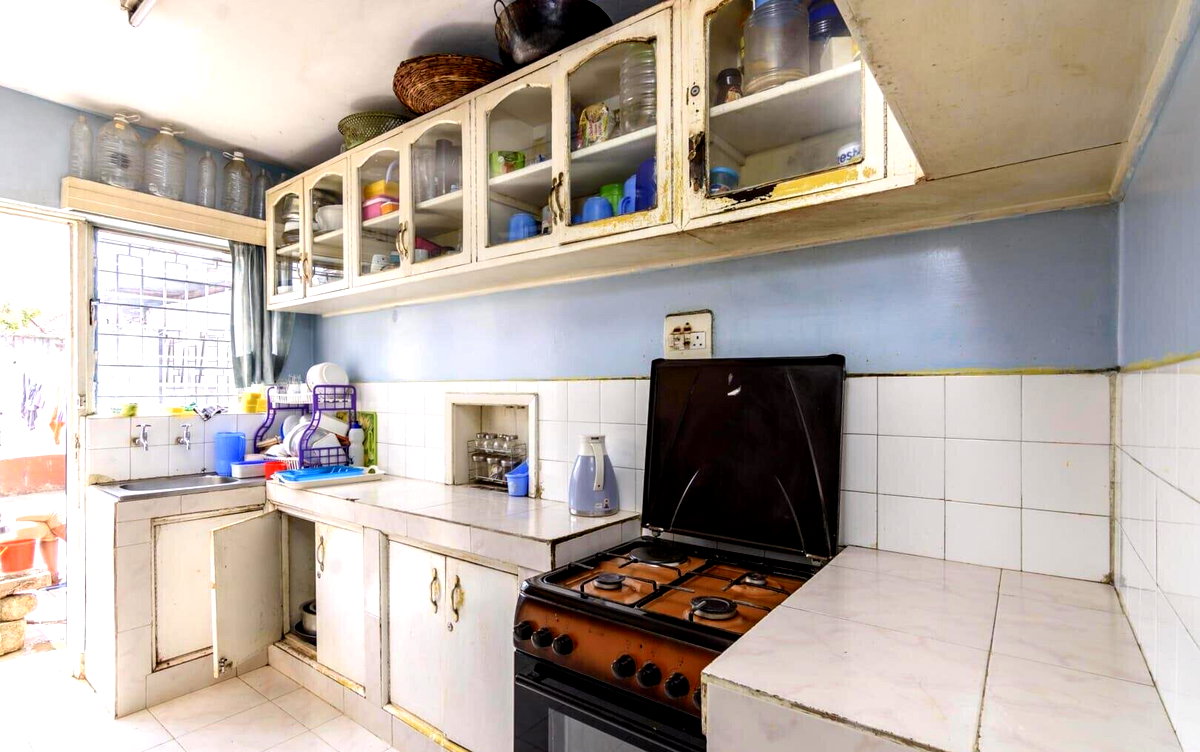 4BR Townhouse with Versatile Downstairs Room - South B