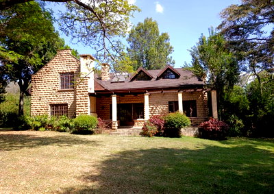 50x100 Townhouse with Garden at KSh 130M