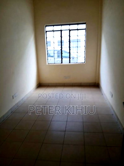 Godown to Let 4200sqft in Baba Ndogo - Image 11
