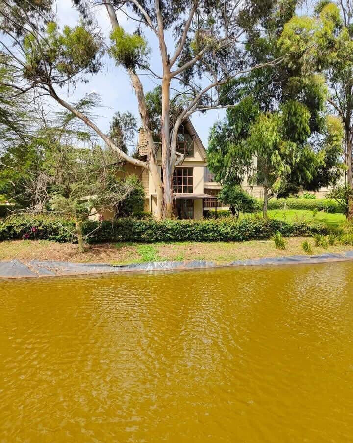 5-Ensuite Townhouse with Man-Made Dam & Clubhouse – Karen